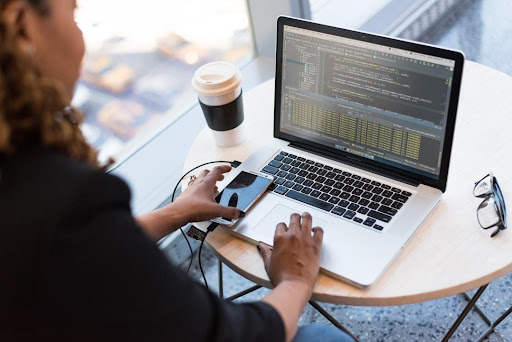 software testing methodology|There are benefits and drawbacks to both test automation and autonomous testing. Learn what they are here to make the best testing decision for you.